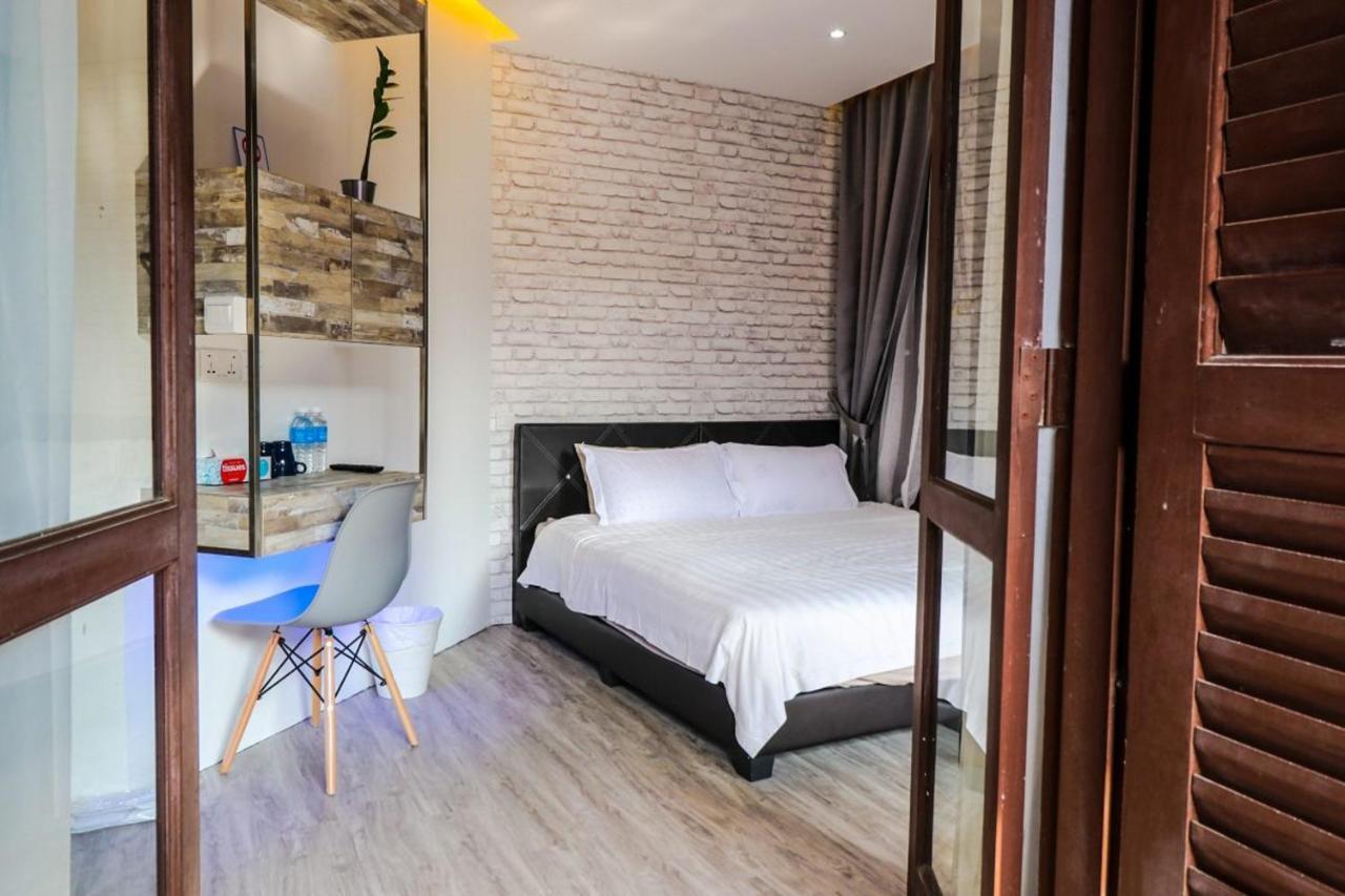 Khách sạn Calmo Chinatown 3*